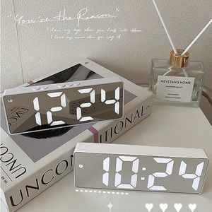 NWT : Mirror display LED clock - White